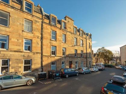 3 Bed Flat, Mentone Avenue, EH1