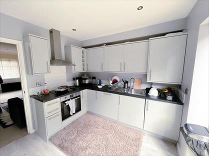 2 Bed Semi-Detached House, Foxcroft, SL0