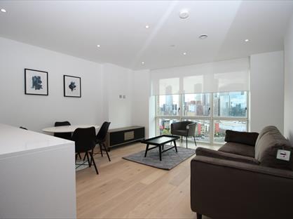 1 Bed Flat, Royal Captain Court, E14