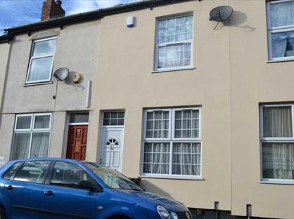 3 Bed Terraced House, Stratton Street, WV10
