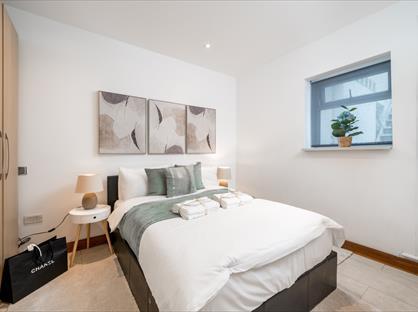 Studio Flat, Bell Street, NW1