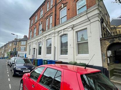 2 Bed Flat, Ivanhoe Road, SE5