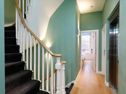 Studio Flat, Philbeach Gardens, SW5