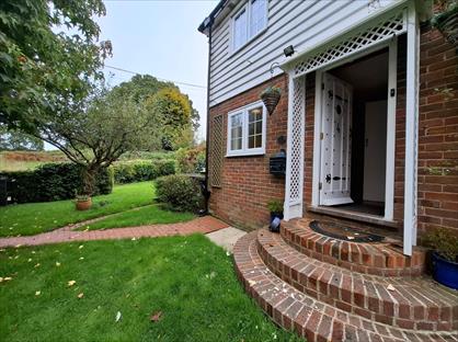3 Bed Semi-Detached House, Rosemary Cottages, TN5