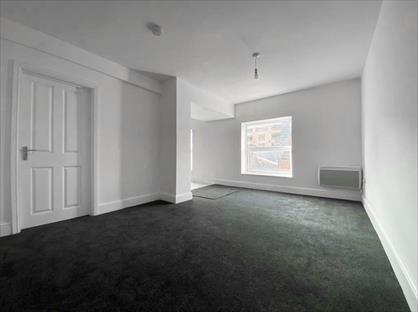 1 Bed Flat, Baillie Street, OL16