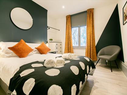 3 Bed Flat, Bystock Terrace, EX4