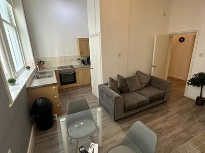 2 Bed Flat, Irwell Chambers, L3