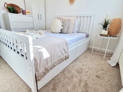 Room in a Shared House, Sheffield, S35