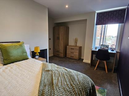 Bedsit, Kensington Road, PO2