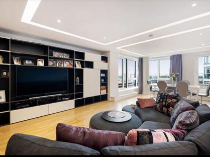 3 Bed Flat, Spinnaker House, SW18