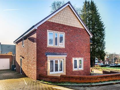 4 Bed Detached House, Threlkeld Close, HP11
