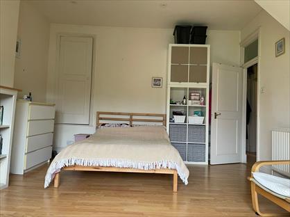 Studio Flat, Park Avenue, NW2