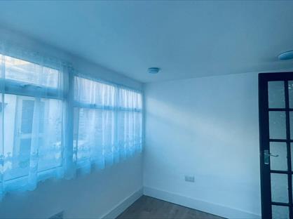 1 Bed Flat, High Street South, E6