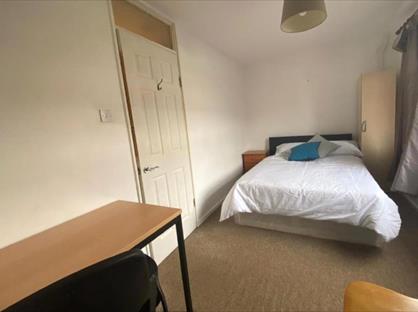 Room in a Shared House, Thornbury Close, N16