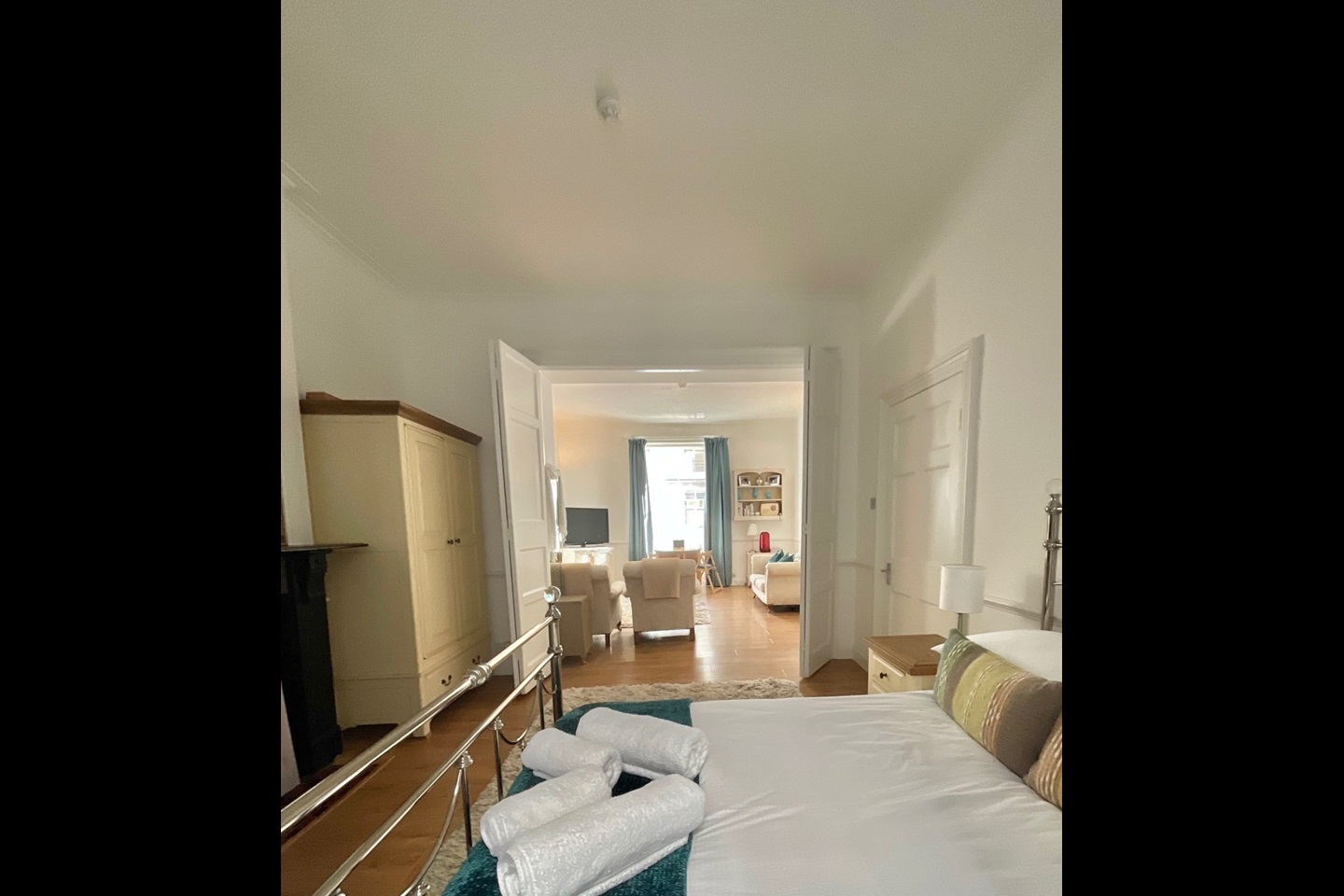 Additional image 4 of 1 Bed Flat, Royal York Crescent, BS8, N1 7GU