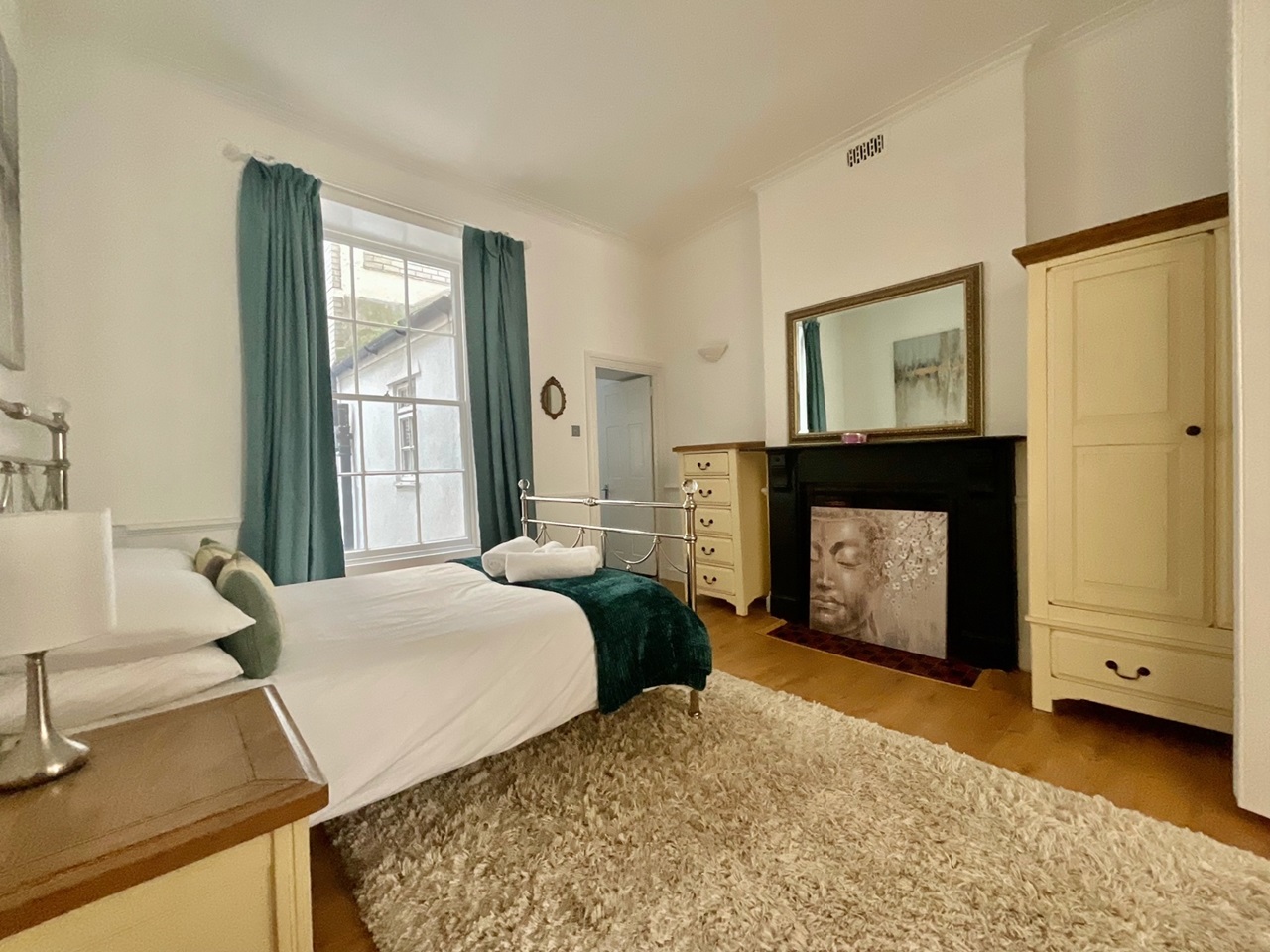 Additional image 5 of 1 Bed Flat, Royal York Crescent, BS8, N1 7GU