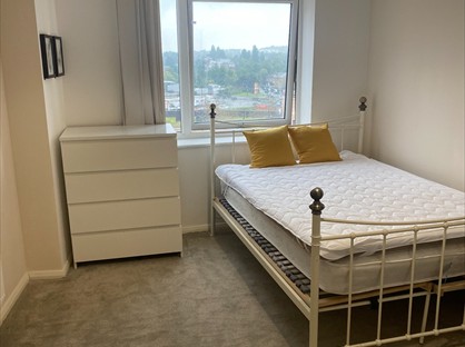 Room in a Shared House, Orchard Court, SE26