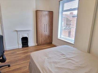 Room in a Shared House, Haworth Street, HU6
