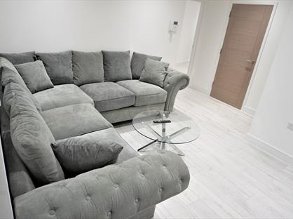 3 Bed Flat, Krishna Court, NW9