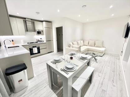 2 Bed Penthouse, Krishna Court, NW9