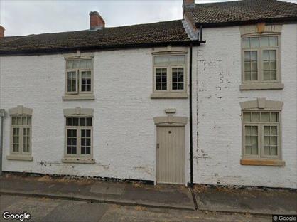 Room in a Shared House, Canal Road, S80