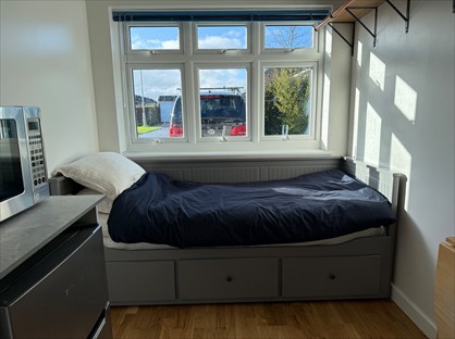 Studio Flat, Tower Road, BS20