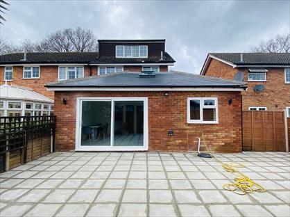 4 Bed Semi-Detached House, Southway, GU2