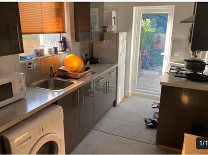 Room in a Shared House, Monks Avenue, EN5