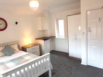 Room in a Shared House, St. Heliers Road, B31
