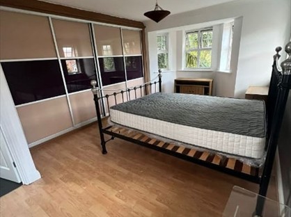 Room in a Shared House, Heartwood Close, L9