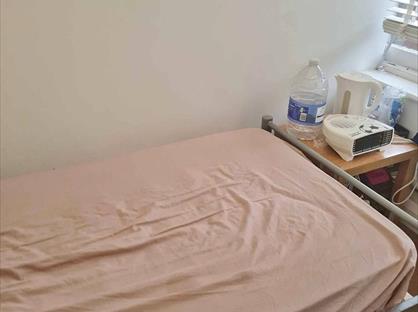 Room in a Shared Flat, Church Farm House, SM3