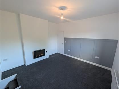 2 Bed Flat, Bowman Street, DL3
