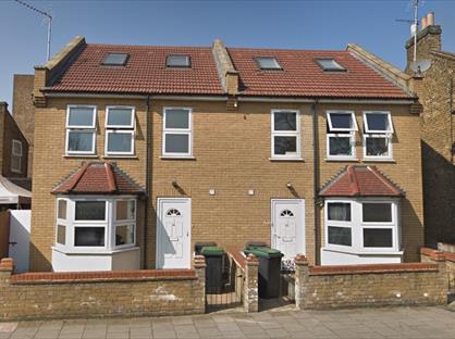 Room in a Shared House, Chesnut Road, N17