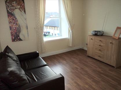 1 Bed Flat, Benvie Road, DD2