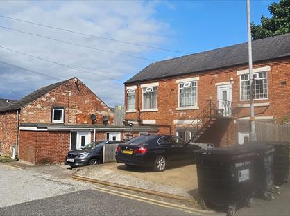 1 Bed Flat, Low Street, NG17