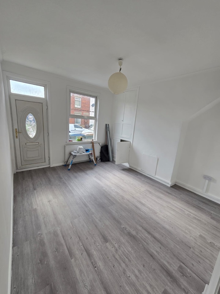 2 Bed Terraced House, Henrietta Street, CV6