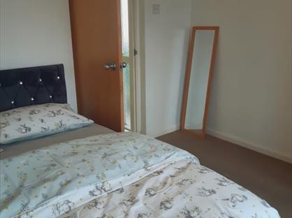 Room in a Shared House, Laleham Road, TW17