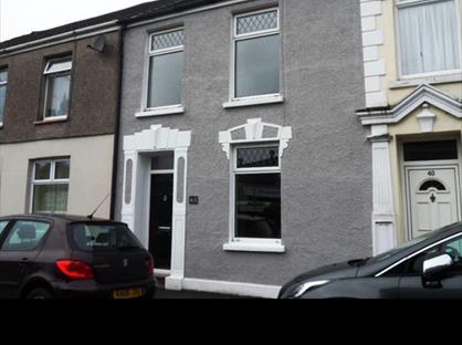 3 Bed Terraced House, Caersalem Terrace, SA15