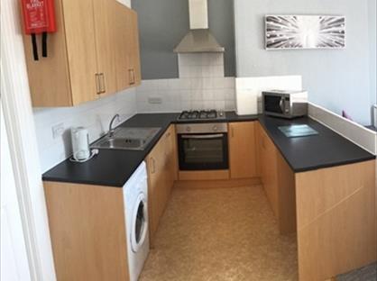 1 Bed Flat, Kingsley Road, PL4