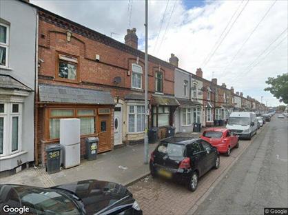 Room in a Shared House, Charles Road, B9