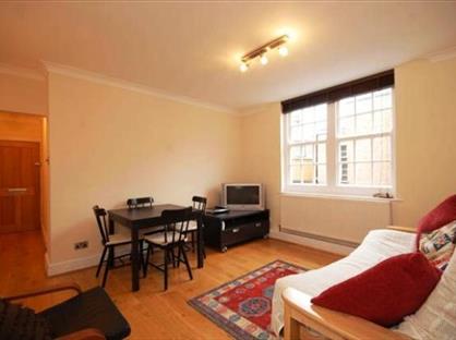 2 Bed Flat, Flaxman Court, WC1H