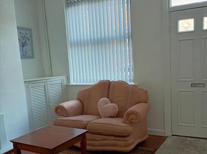 2 Bed Terraced House, London Road, ST4