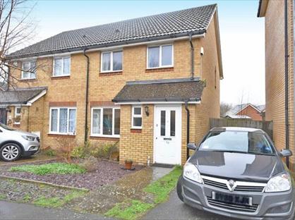 3 Bed Semi-Detached House, Furfield Chase, ME17