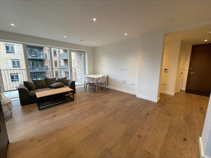 2 Bed Flat, Blenheim Mansions, N8
