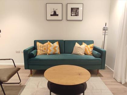 1 Bed Flat, Curlew House, E14