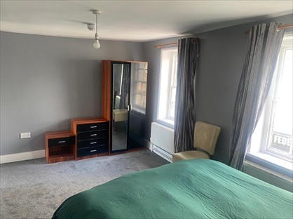 Room in a Shared Flat, Guildford St, KT16