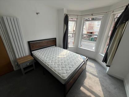 Room in a Shared House, Burlington Road, SO15