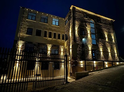 3 Bed Flat, Birds Royd Lane, HD6