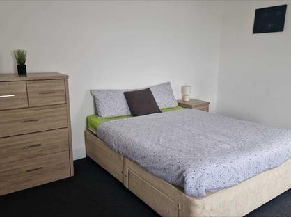 Room in a Shared House, Stringes Lane, WV13