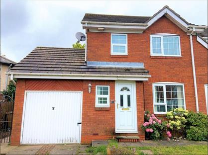 3 Bed Semi-Detached House, Victoria Mews, NE24